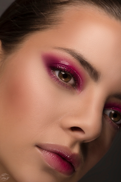 purple gloss