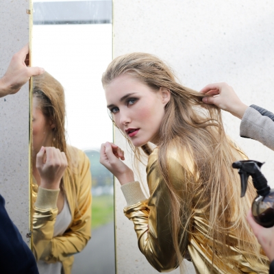 Gold mood