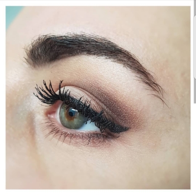 Maquillage brun eyeliner
